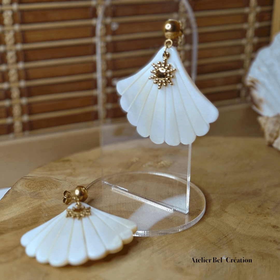 Boucles d’oreilles coquillage nacre « Charline » - Atelier Bel’Création