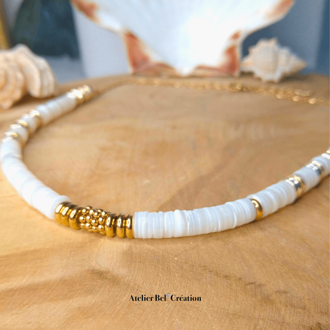Collier Heishi nacre "Malibu " - Atelier Bel’Création