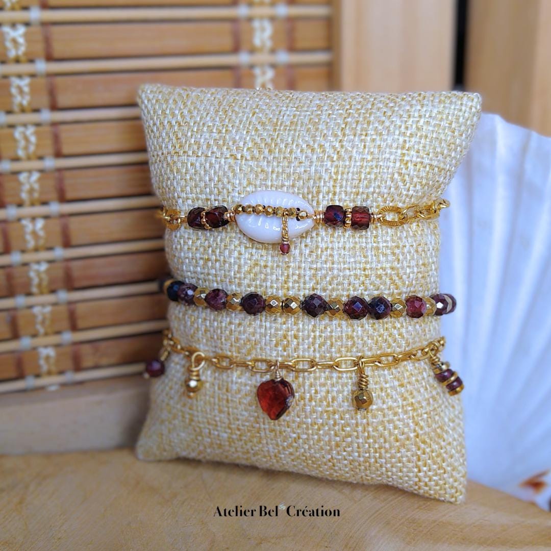Grenat Bracelets | stainless steel, shell, gemstone, charms bracelet