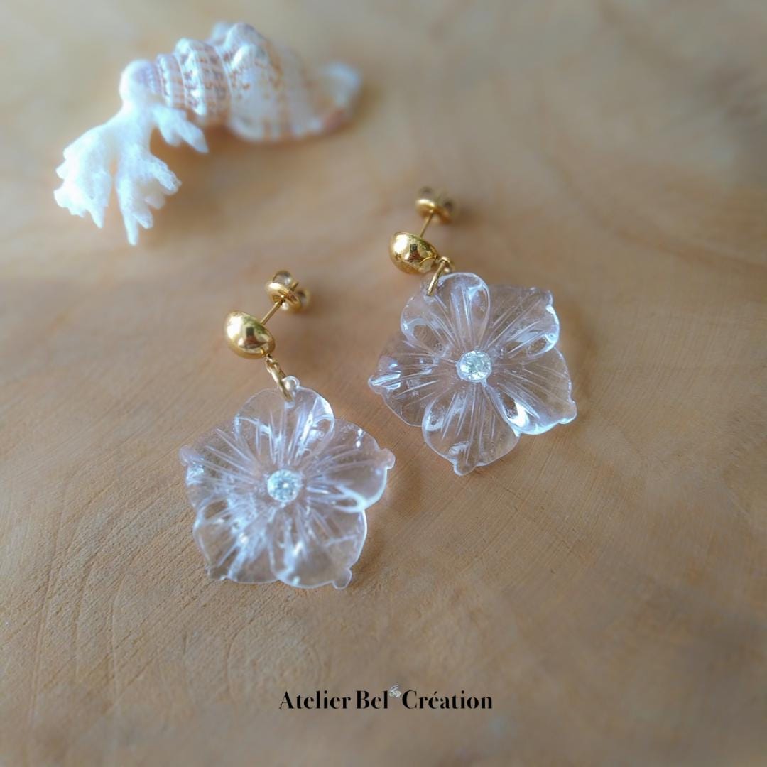 Flower earrings natural stone, clear stone, golden stainless steel