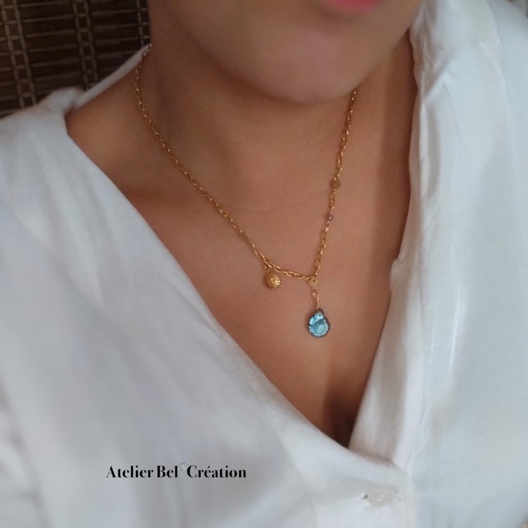 Necklace chain pendant ammonite shell in Labradorite stone, fine natural pearls, rosary style necklace, golden stainless steel