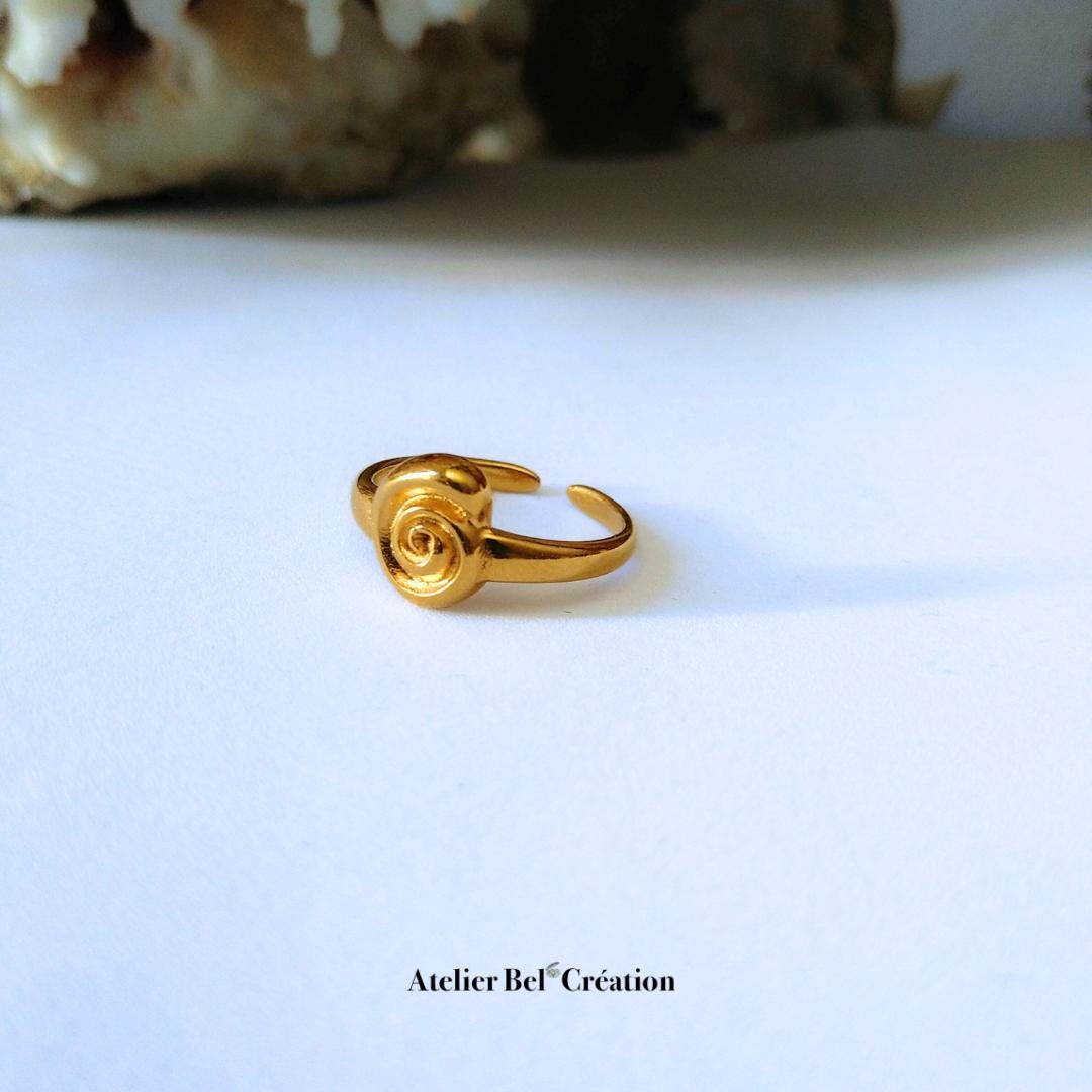Shell Ring adjustable - Golden stainless steel