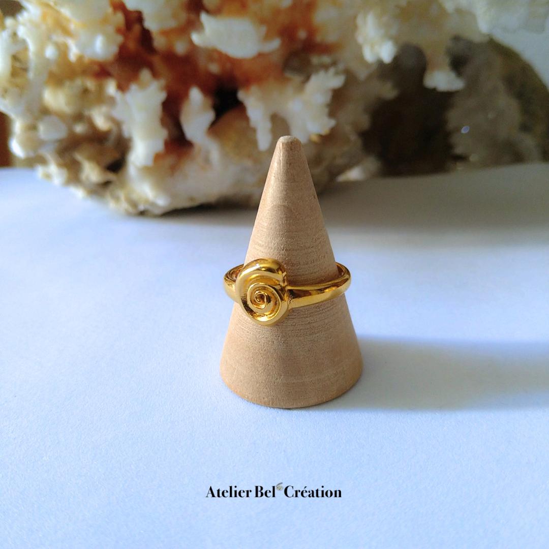 Shell Ring adjustable - Golden stainless steel
