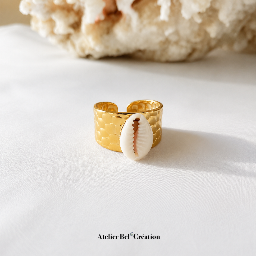Bague Large Martelée Coquillage "Roxanne"