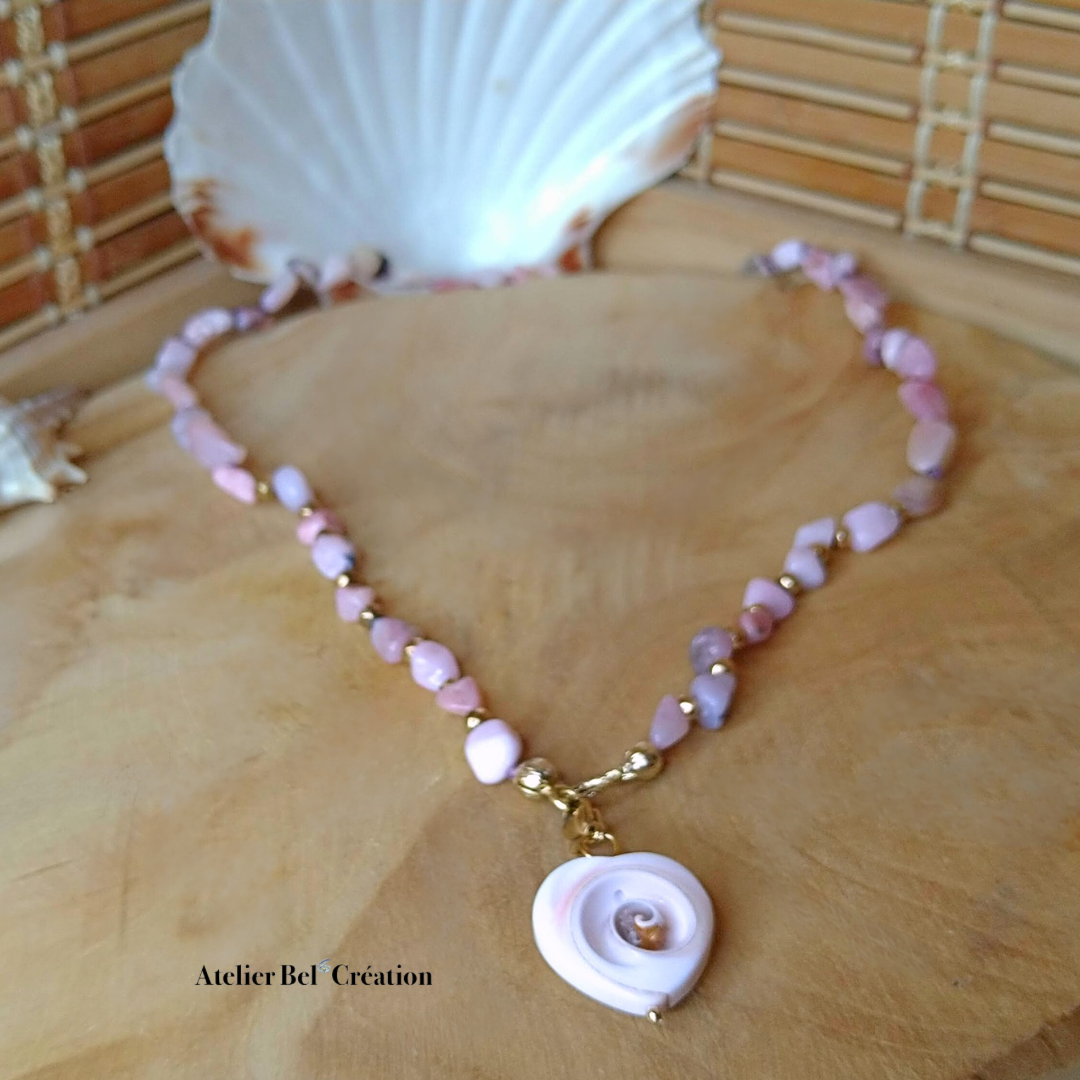 Collier perles naturelles en Opale Rose « Cyane »