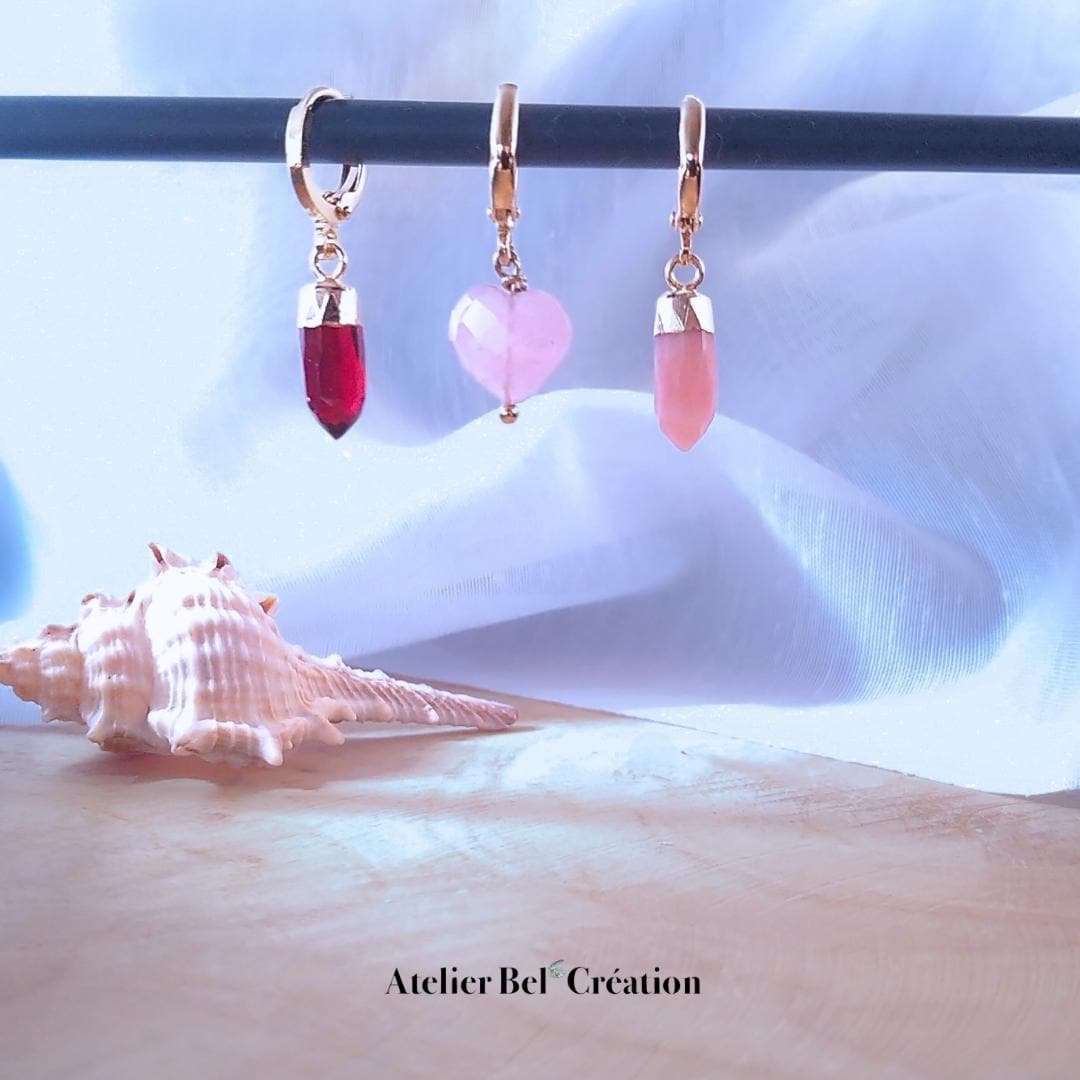 Single Huggie hoop Earring | hoops gold, charm earring, heart,. tiny dainty small hoop, minimalist earring, Rose Quartz, Opal, Grenat