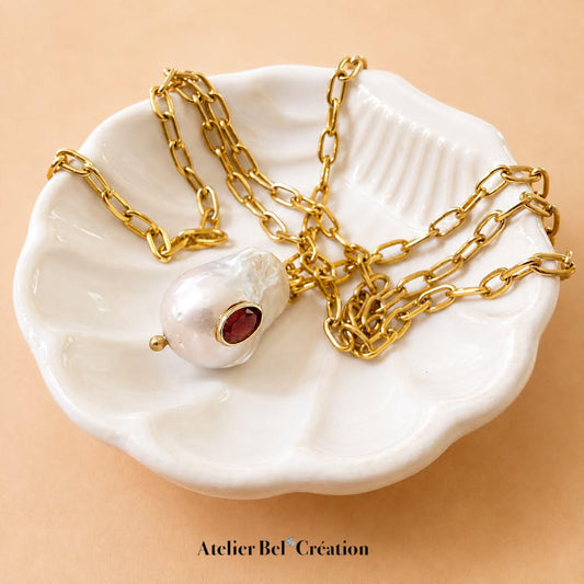 Collier pendentif perle eau douce baroque, Pierre naturelle Cornaline, chaîne dorée acier inoxydable